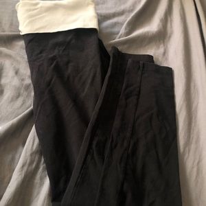 PINK Victoria's Secret Pants - Comfy leggings! PINK Victoria's Secret Pants - Comfy leggings!